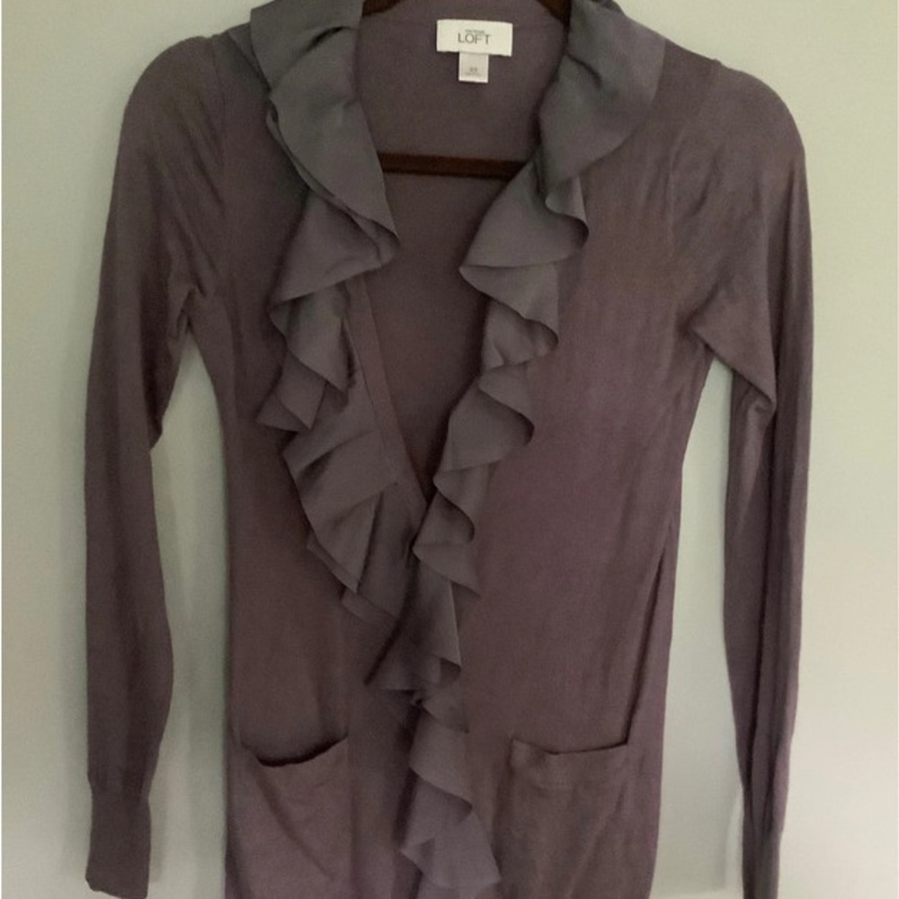 LOFT Gray Ruffled Knit Cardigan